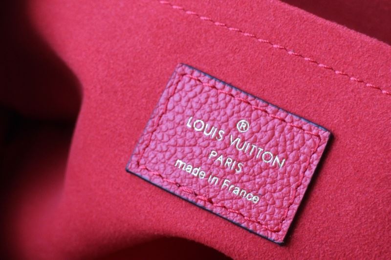 Louis Vuitton Clutch Bags